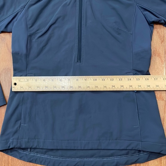 KUHL Projekt XS Dark Gray Black Pop Over 1/4 zip pockets have zipper hood visor - Picture 8 of 16